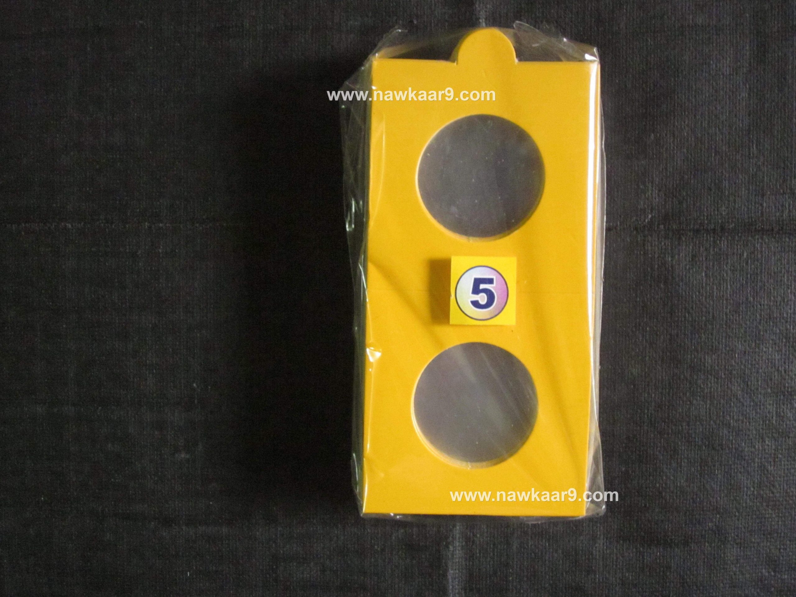 Yellow_Coin_Holders_W (5) Yellow_Coin_Holders_W (5)